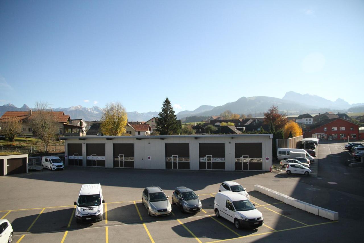 Wego Hotel Vuadens Exterior foto